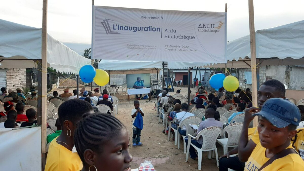 Offizielle Eröffnung der AnluBibliothek Initiative Perspektivwechsel